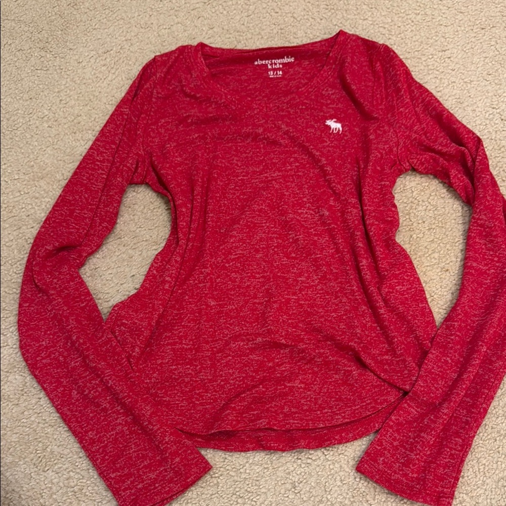 Abercrombie & Fitch Red Long Sleeve V-Neck